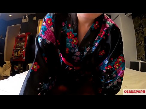 ❤️ Ung cosplay tjej älskar sex till orgasm med en spruta i en hästskötare och en avsugning. Asiatisk tjej med hårig fitta och vackra bröst i traditionell japansk dräkt i amatörvideo som visar onani med knullleksaker. Sakura 3 OSAKAPORN. ❤️ Porno at us ❌️❤