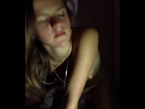 ❤️ En tjej onanerar och kommer ❤️ Porno at us ❌️❤